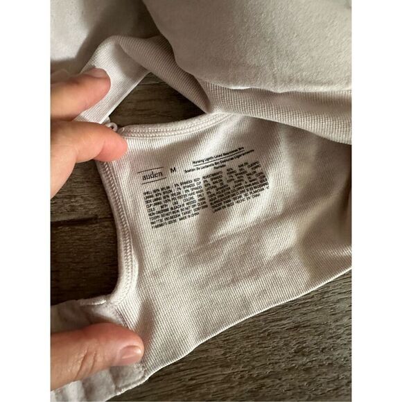 Nursing bra and compression belly and shorts bundle sz M - Picture 6 of 9